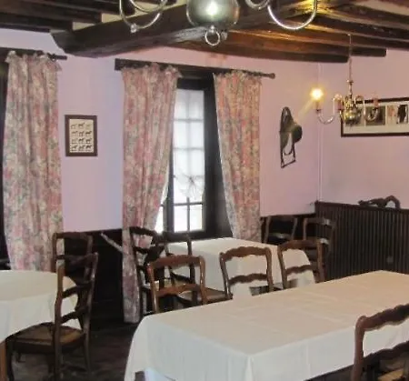 Gite Bar Restaurant فندق *